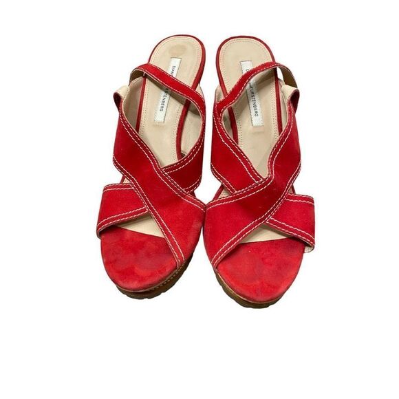 Diane Von Furstenberg DVF 'Julia' Heel in Red Suede Wedge Cork Heels 9.5 - Picture 3 of 11
